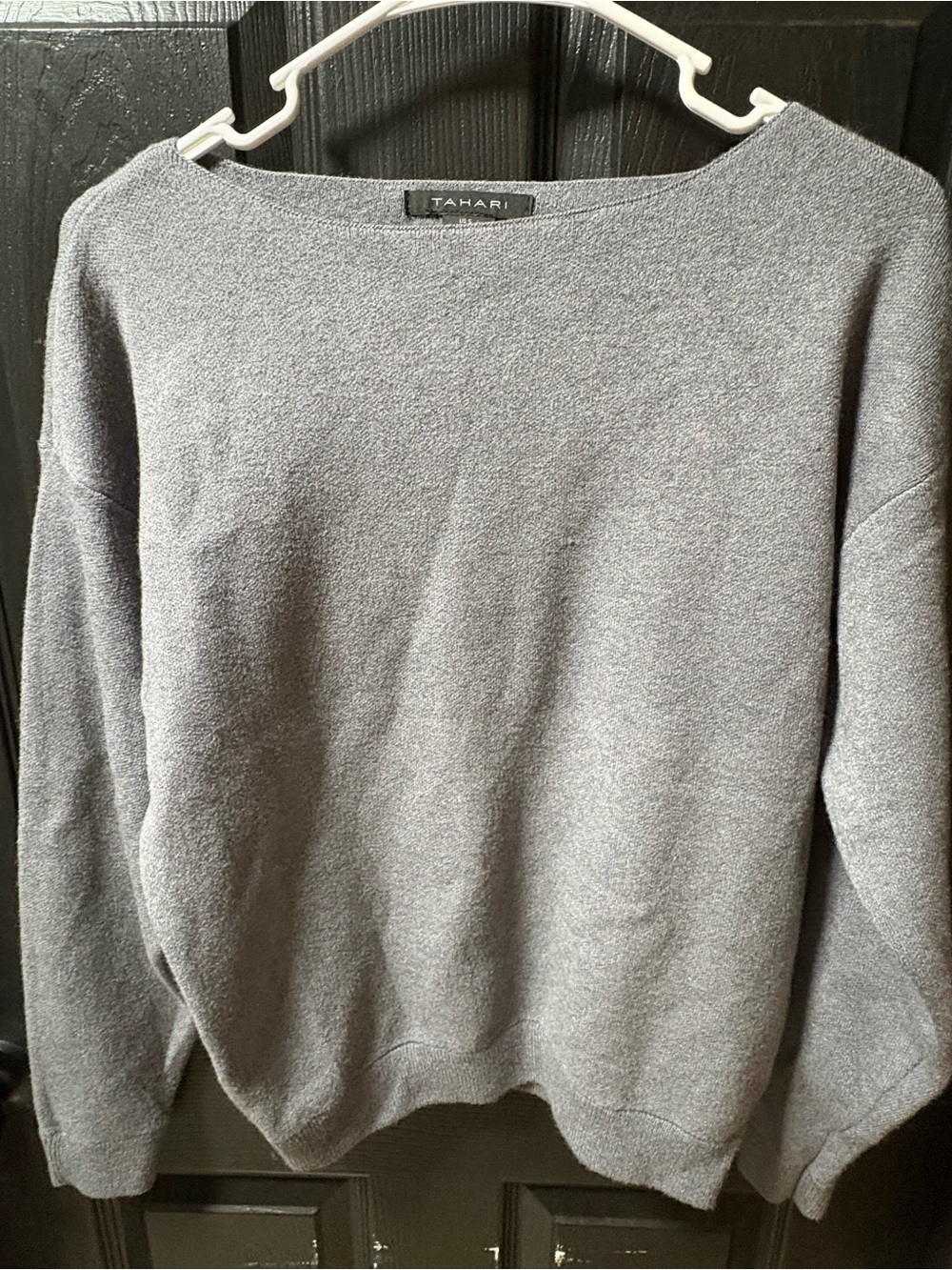 Tahari Light Gray Scoop Neck Knit Sweater